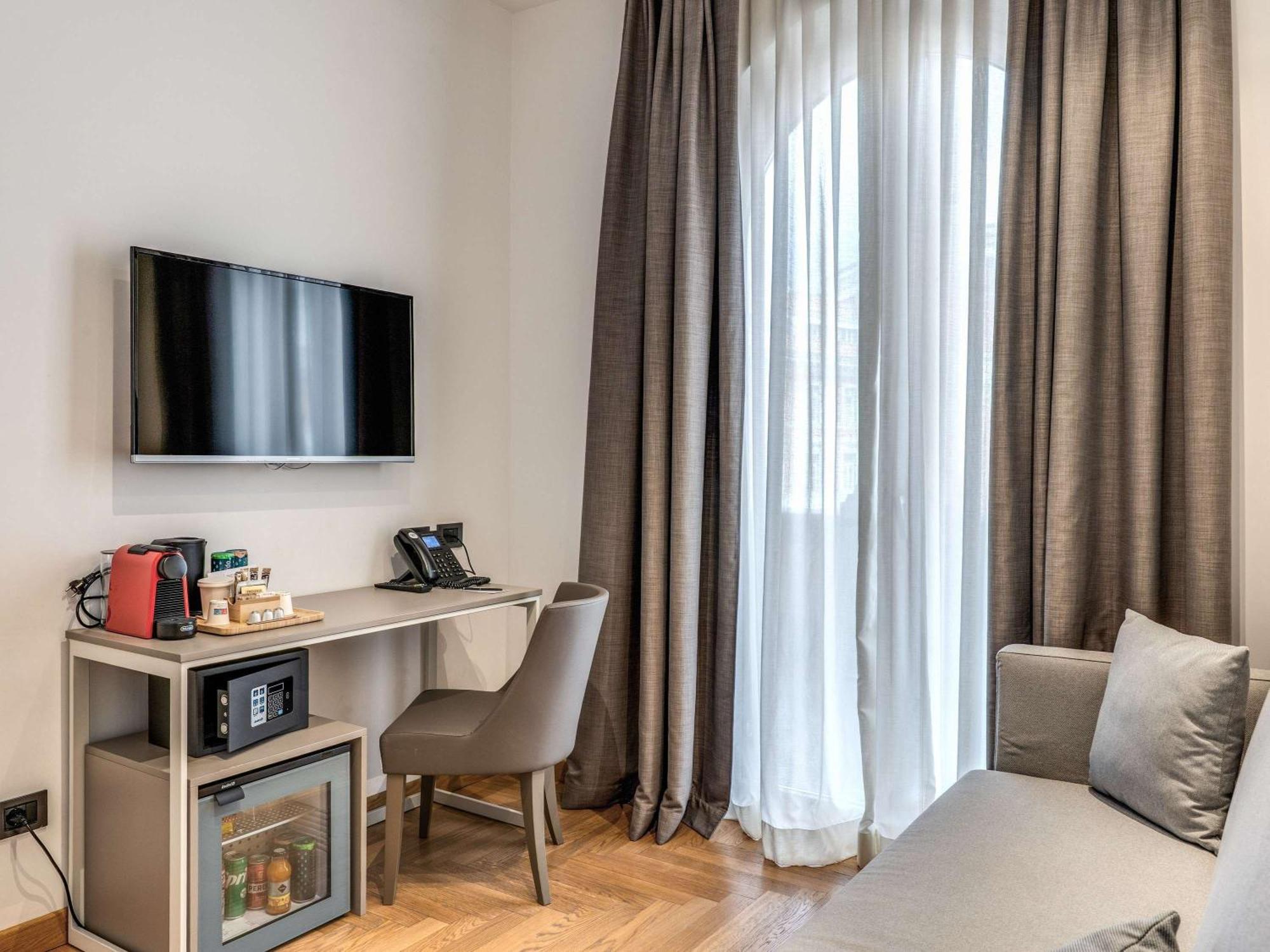 Mercure Roma Centro Termini Exterior foto