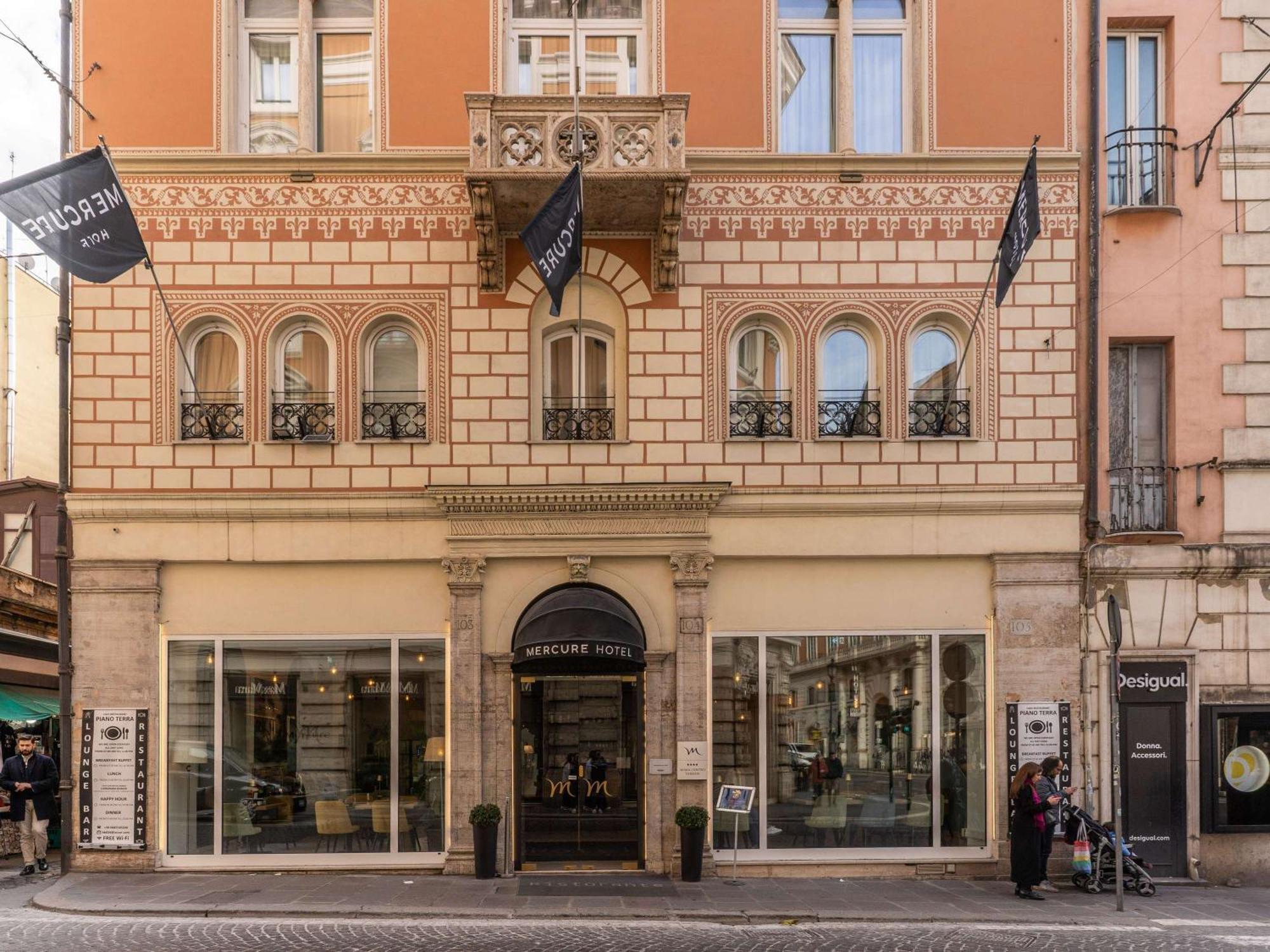 Mercure Roma Centro Termini Exterior foto